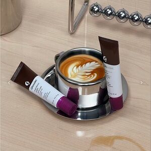 Glossier balm dot com